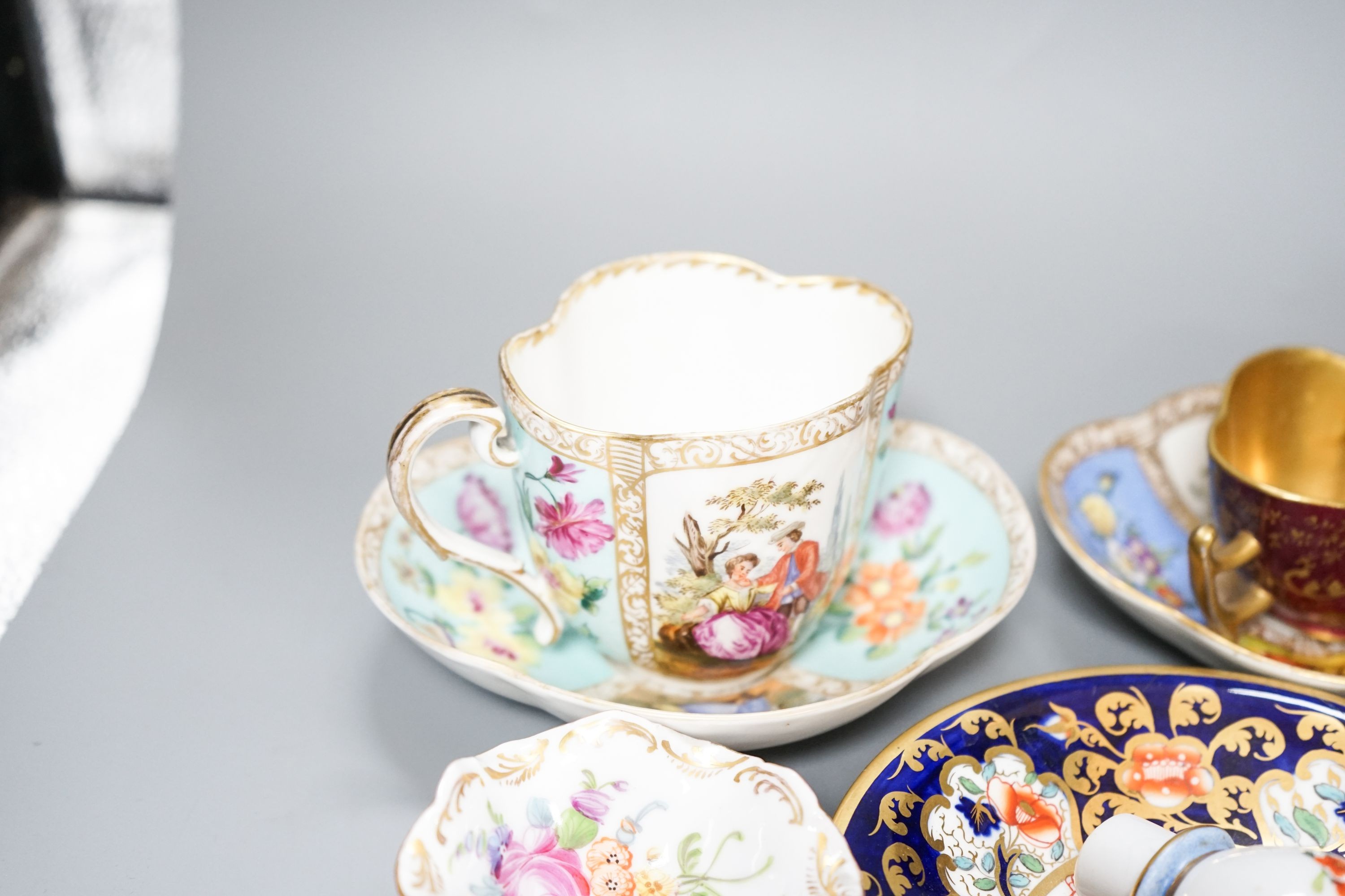 A quantity of mixed 19th and 20th century European ceramics